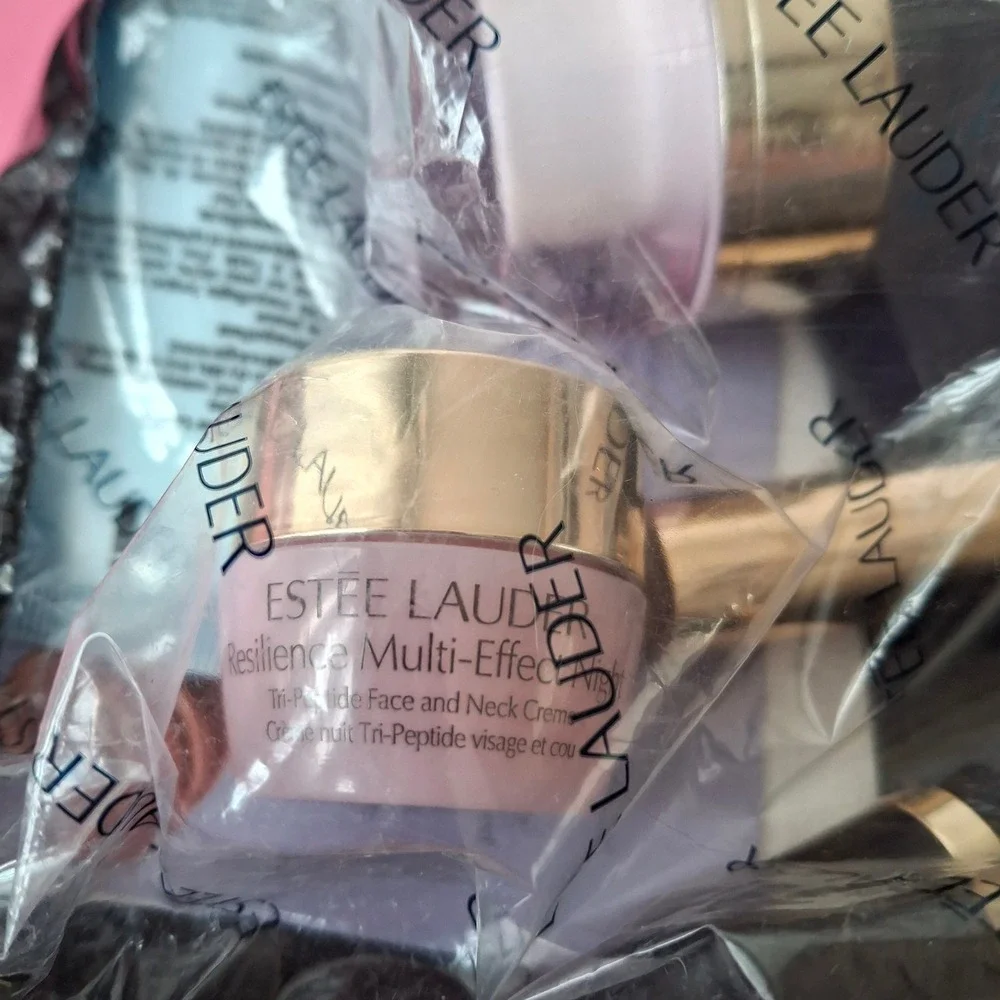Estee Lauder Resilience Multi-Effect Skincare Night Eye Creme Makeup Set  NEW